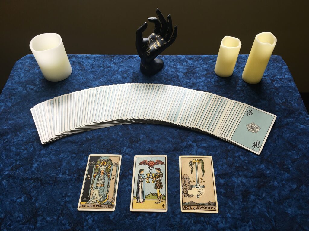 Lecture d’Âme Vibratoire : cartes et bougies
